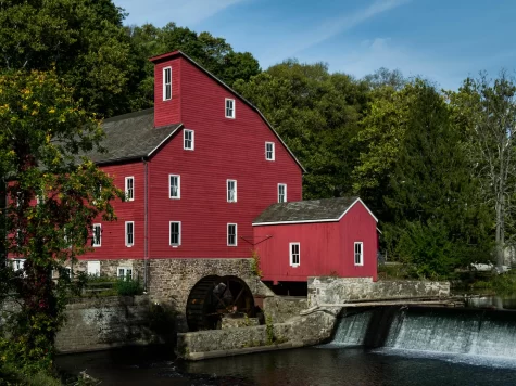 The Ghosts of Former Residents: Understanding the Haunted History of the Red Mill